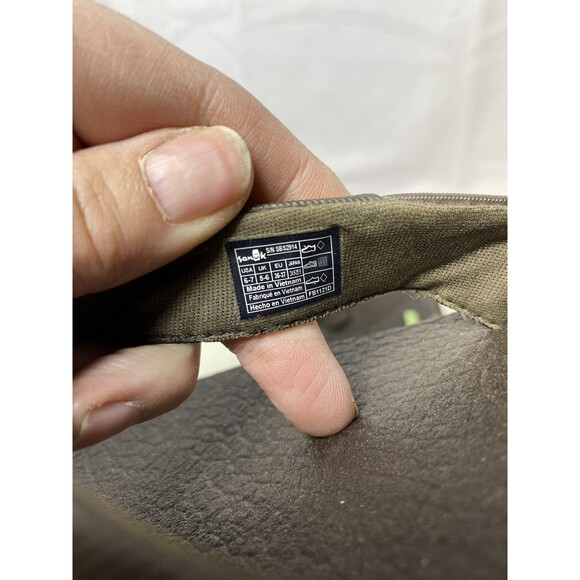 Sanuk Men's Flip Flops Sandals Shoes size 6/7 Brown Thongs Open Toe - Picture 4 of 6